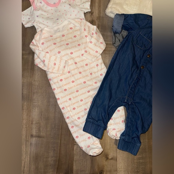 Baby Girl Clothing Bundle (Sizes NB-9 Months) - Picture 4 of 6